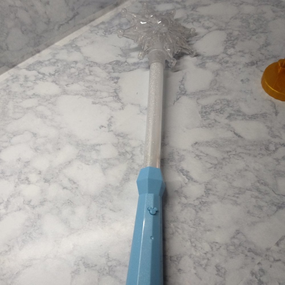Disney Parks Mickey Icon Snowflake Light Up Wand